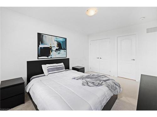 495 Queen Mary Drive, Brampton, ON - Indoor Photo Showing Bedroom