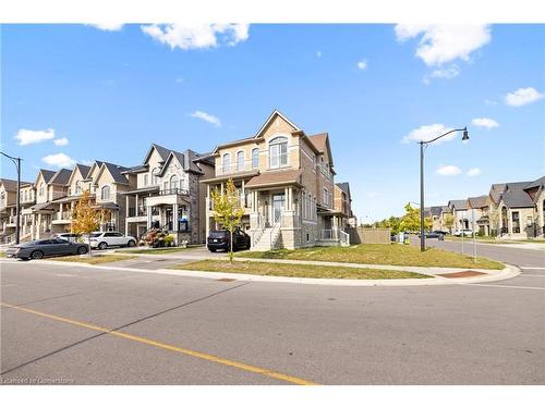 495 Queen Mary Drive, Brampton, ON - Outdoor With Facade