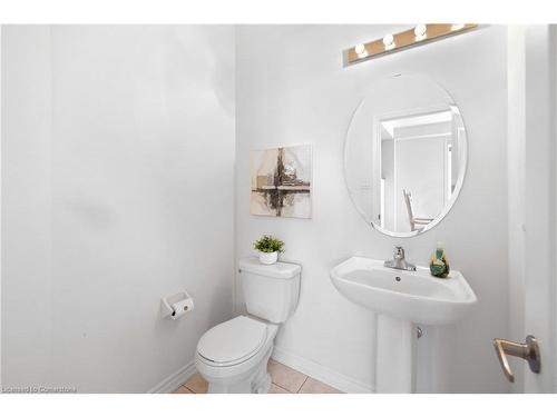 495 Queen Mary Drive, Brampton, ON - Indoor Photo Showing Bathroom