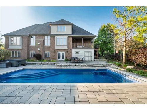 11325 Taylor Court, Milton, ON - Outdoor With In Ground Pool