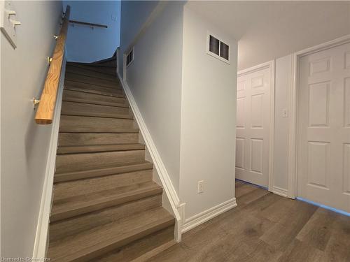 B-76 Guelph Street, Halton Hills, ON - Indoor Photo Showing Other Room