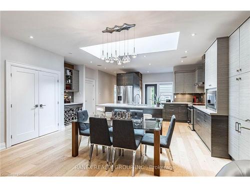 479 Bridgman Avenue, Burlington, ON - Indoor Photo Showing Dining Room