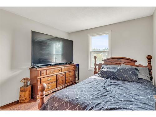 38-7340 Copenhagen Road, Mississauga, ON - Indoor Photo Showing Bedroom