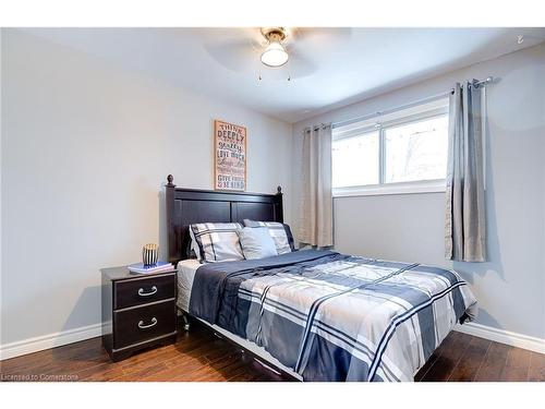 8 Meadow Crescent, Kitchener, ON - Indoor Photo Showing Bedroom