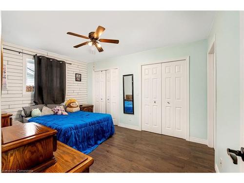 25 Bratt Drive, Windsor, ON - Indoor Photo Showing Bedroom