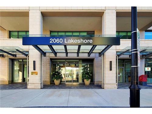 301-2060 Lakeshore Road 301 Road, Burlington, ON 