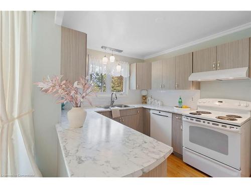 283 Rainbow Ridge, Kawartha Lakes, ON - Indoor Photo Showing Kitchen With Double Sink