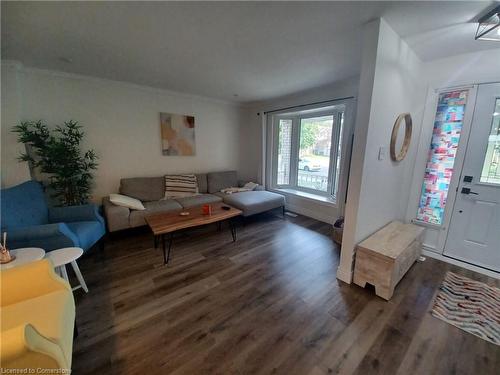 238 Killarney Road, London, ON - Indoor Photo Showing Living Room