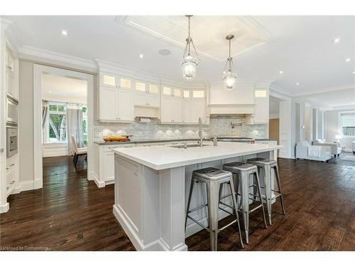 397 Bentley Road, Halton, ON - Indoor Photo Showing Kitchen With Upgraded Kitchen