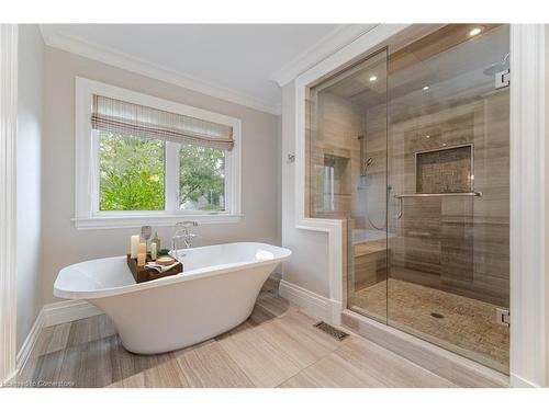 397 Bentley Road, Halton, ON - Indoor Photo Showing Bathroom