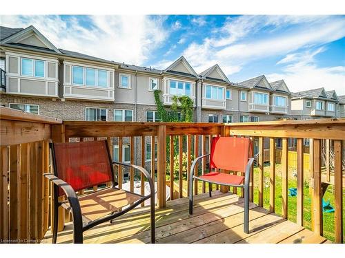 123 Borers Creek Circle, Waterdown, ON - Outdoor With Deck Patio Veranda