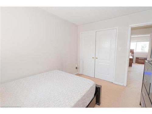 85 Botavia Downs Drive, Peel, ON - Indoor Photo Showing Bedroom