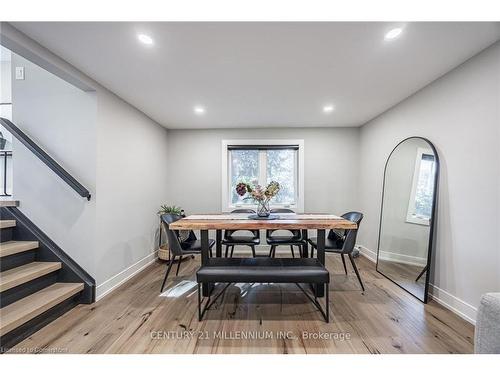 407 Beechwood Crescent, Burlington, ON - Indoor Photo Showing Dining Room