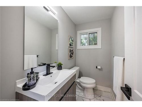 407 Beechwood Crescent, Burlington, ON - Indoor Photo Showing Bathroom