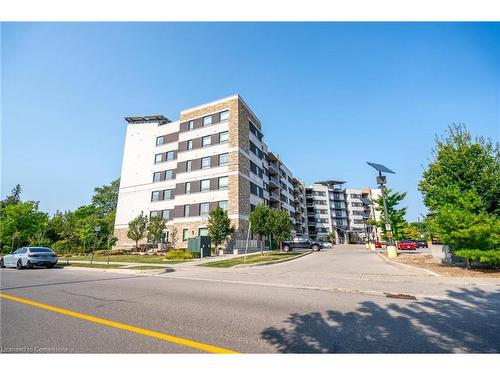 208-33 Whitmer Street, Milton, ON - Outdoor With Facade