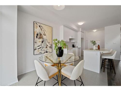 80 Selection Heights, Thorold, ON - Indoor Photo Showing Dining Room