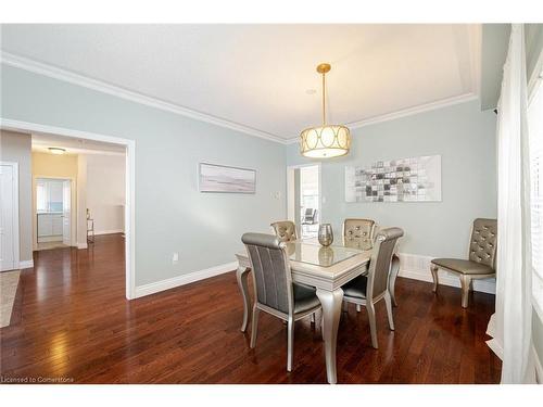 38 Sandringham Drive, Barrie, ON - Indoor Photo Showing Dining Room