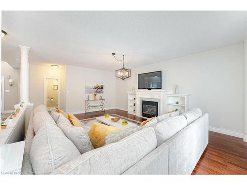 38 Sandringham Drive, Barrie, ON - Indoor Photo Showing Living Room With Fireplace