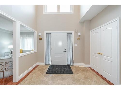 38 Sandringham Drive, Barrie, ON - Indoor Photo Showing Other Room