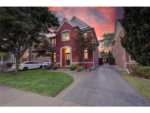 220 Westfield Trail, Oakville, ON - Outdoor With Facade