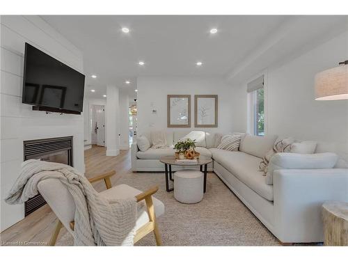 220 Westfield Trail, Oakville, ON - Indoor Photo Showing Living Room With Fireplace