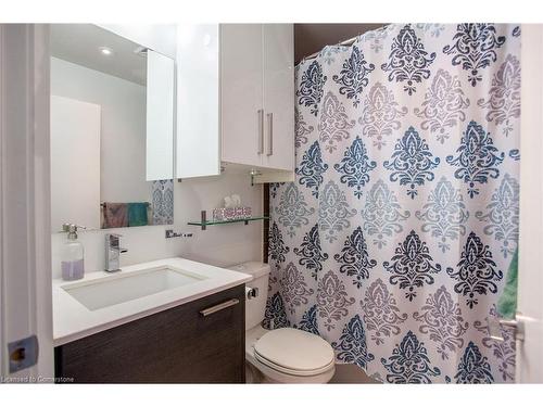 507-90 Trinity Street, Toronto, ON - Indoor Photo Showing Bathroom