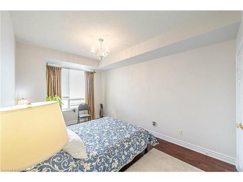 2808-25 Kingsbridge Garden Circle, Mississauga, ON - Indoor Photo Showing Bedroom