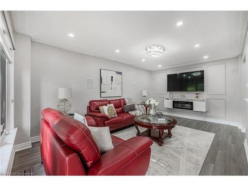 59 Dawnridge Trail, Brampton, ON - Indoor Photo Showing Living Room