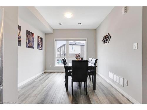 6-720 Grey Street, Brantford, ON - Indoor Photo Showing Dining Room