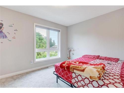 6-720 Grey Street, Brantford, ON - Indoor Photo Showing Bedroom