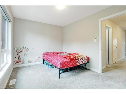 6-720 Grey Street, Brantford, ON - Indoor Photo Showing Bedroom