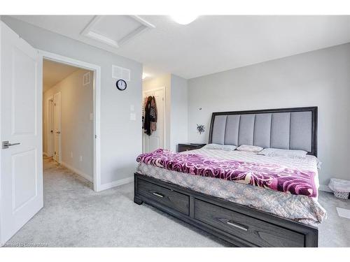 6-720 Grey Street, Brantford, ON - Indoor Photo Showing Bedroom