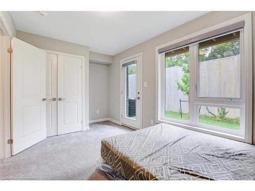 6-720 Grey Street, Brantford, ON - Indoor Photo Showing Bedroom