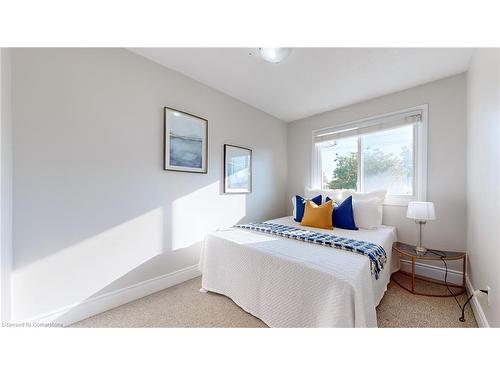 125 Greene Drive, Brampton, ON - Indoor Photo Showing Bedroom