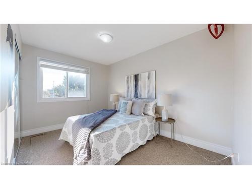 125 Greene Drive, Brampton, ON - Indoor Photo Showing Bedroom