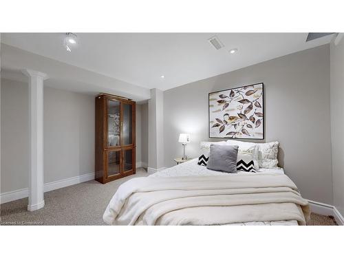 125 Greene Drive, Brampton, ON - Indoor Photo Showing Bedroom