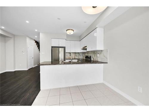 22 Copeman Avenue, Brantford, ON - Indoor Photo Showing Kitchen