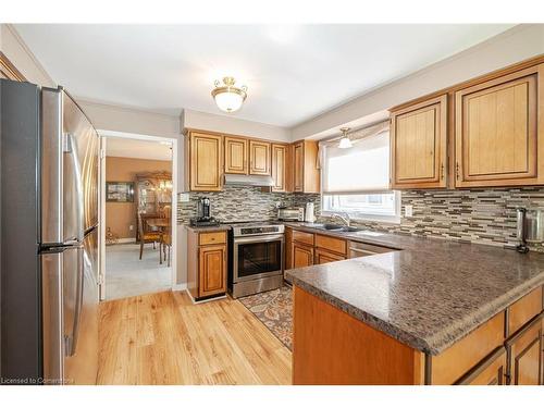 102 Leander Street, Brampton, ON - Indoor Photo Showing Kitchen With Double Sink