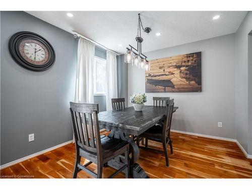 3569 Nutcracker Drive, Mississauga, ON - Indoor Photo Showing Dining Room