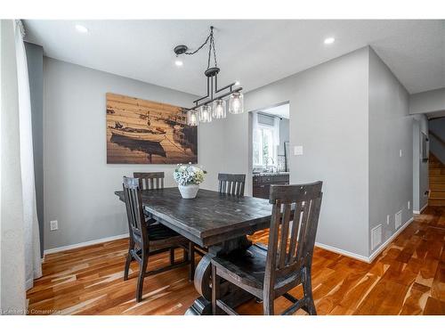 3569 Nutcracker Drive, Mississauga, ON - Indoor Photo Showing Dining Room