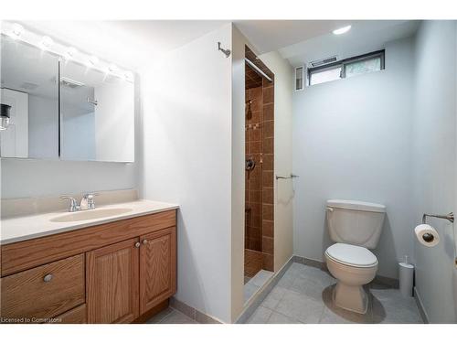 3569 Nutcracker Drive, Mississauga, ON - Indoor Photo Showing Bathroom