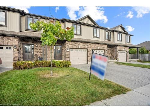 1020 Oakcrossing Gate, London, ON - Outdoor With Facade