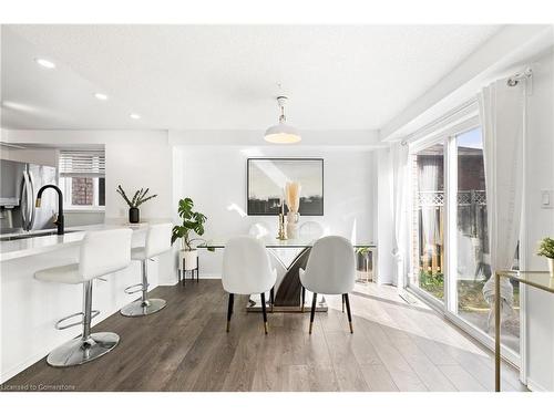 129 Cheltenham Road, Barrie, ON - Indoor Photo Showing Dining Room