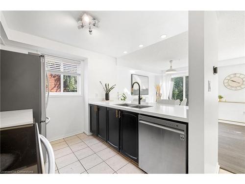 129 Cheltenham Road, Barrie, ON - Indoor Photo Showing Kitchen With Double Sink