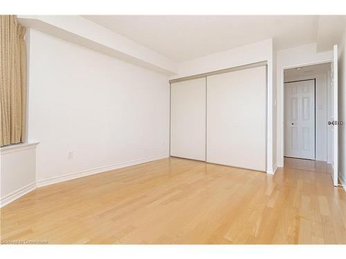 827-25 Austin Drive, Markham, ON - Indoor Photo Showing Other Room