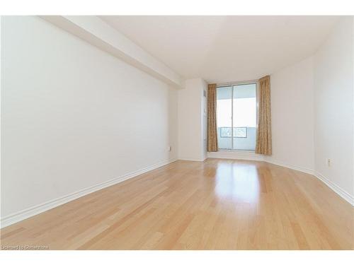 827-25 Austin Drive, Markham, ON - Indoor Photo Showing Other Room