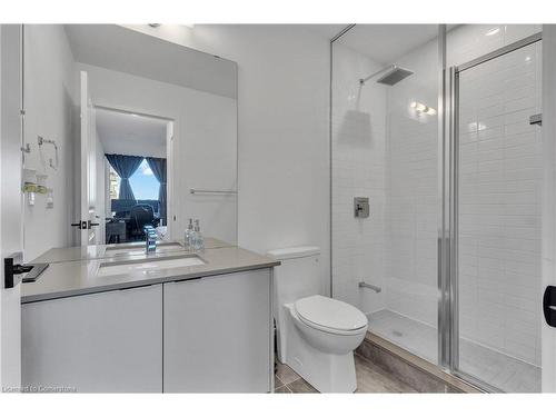 704-2481 Taunton Road Road, Oakville, ON - Indoor Photo Showing Bathroom