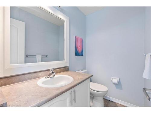 35-24 Kenyon Crescent, Grimsby, ON - Indoor Photo Showing Bathroom