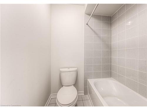 223 Broadacre Drive Drive, Kitchener, ON - Indoor Photo Showing Bathroom