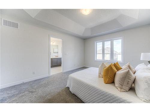 223 Broadacre Drive Drive, Kitchener, ON - Indoor Photo Showing Bedroom